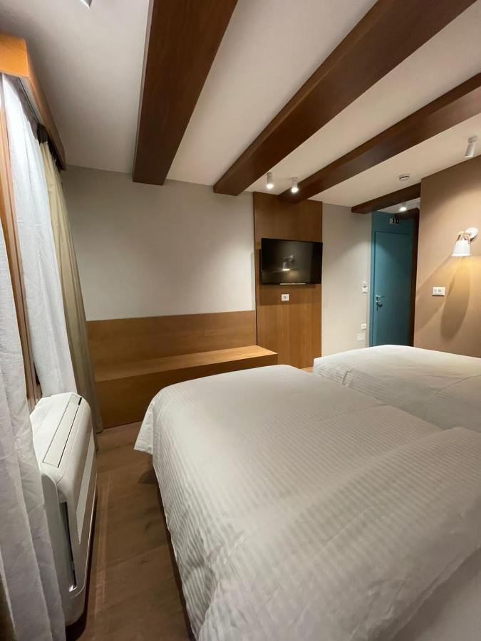 Palorto Traditional Hotel Gjirokaster Ngoại thất bức ảnh