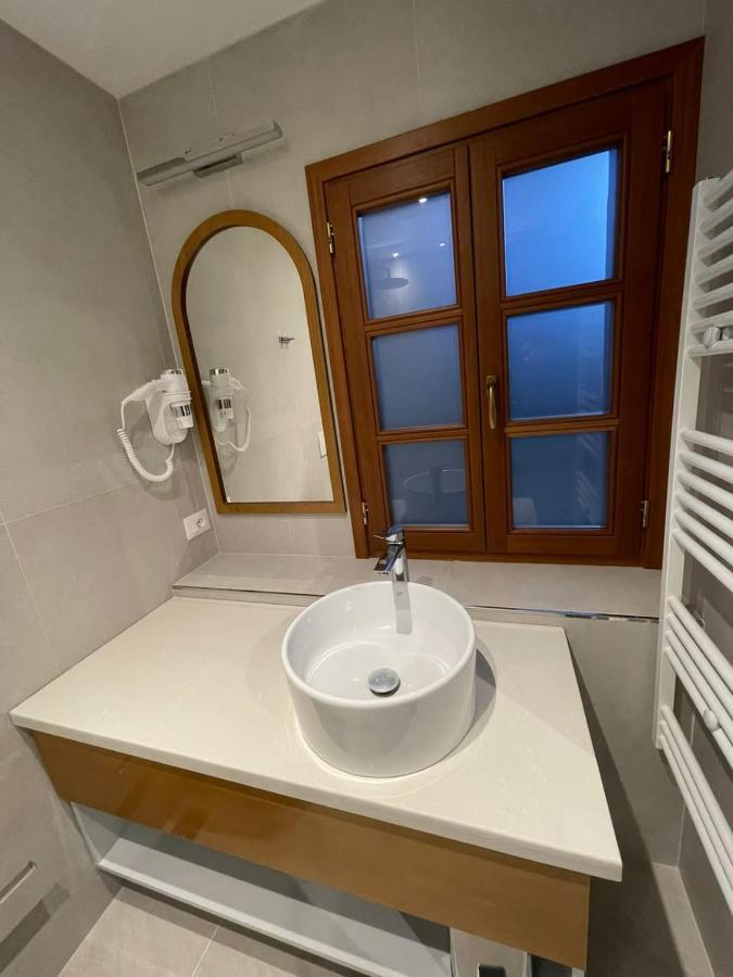 Palorto Traditional Hotel Gjirokaster Ngoại thất bức ảnh